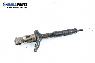 Diesel fuel injector for Toyota RAV4 (XA20) 2.0 D-4D, 116 hp, 5 doors, 2003 № Denso 23670-27030