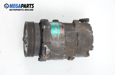 Kompressor klimaanlage für Volkswagen Passat 1.9 TDI, 90 hp, combi, 1994 № SD7V16