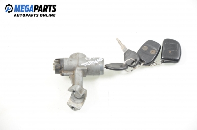 Ignition key for Nissan Primera (P10) 2.0 16V, 115 hp, sedan, 1995