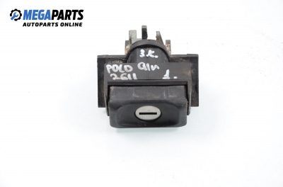 Boot lid key lock for Volkswagen Polo 1.0, 45 hp, 3 doors, 1991